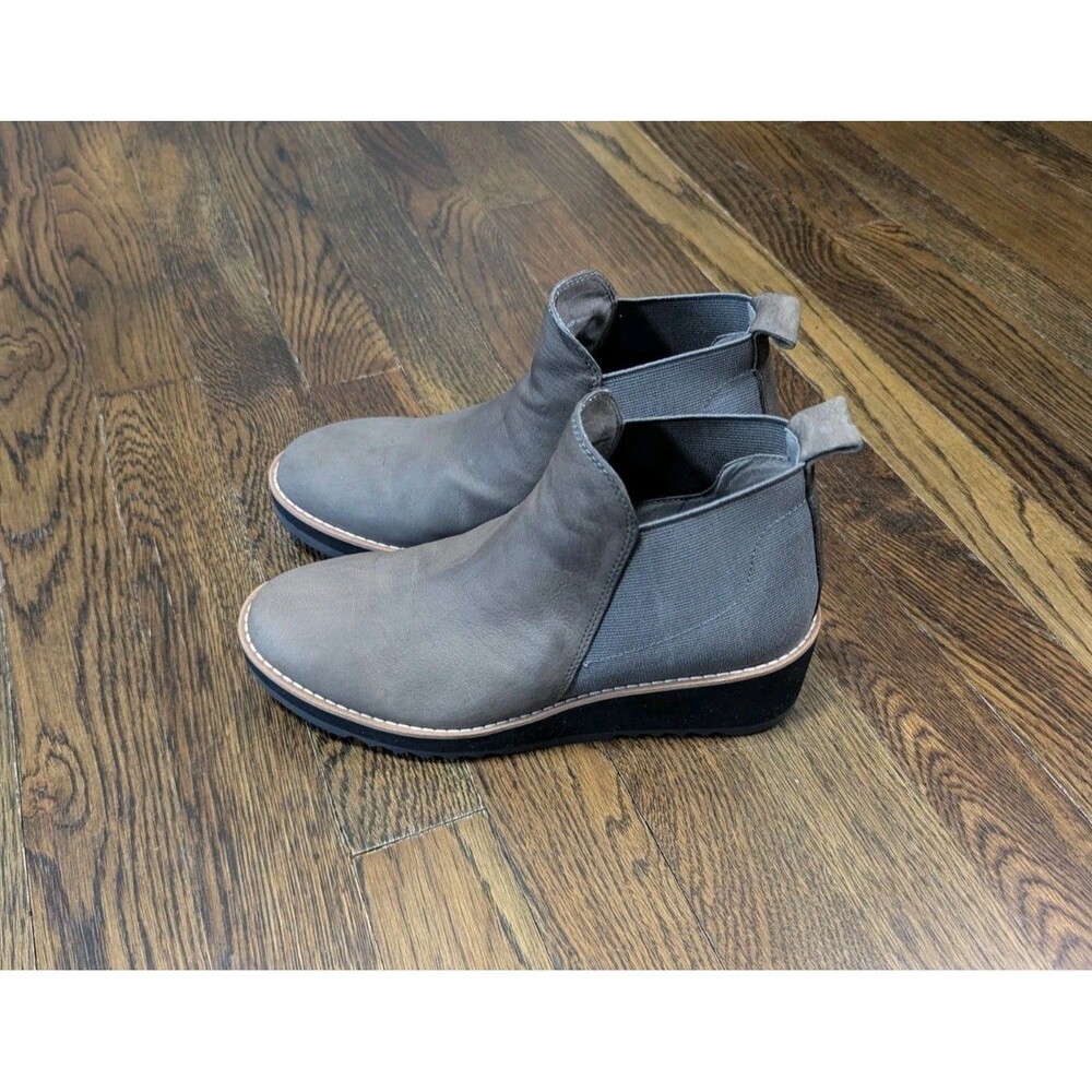Eileen Fisher Ladd Wedge Bootie Size 6 Graphite Chelsea Boot Nubuck Leather